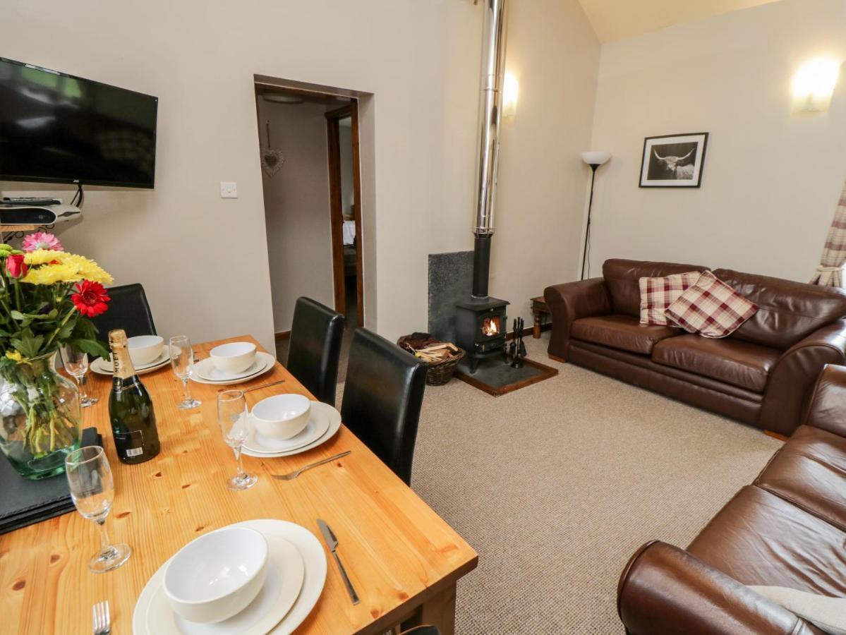 Stable Cottage Staintondale Экстерьер фото